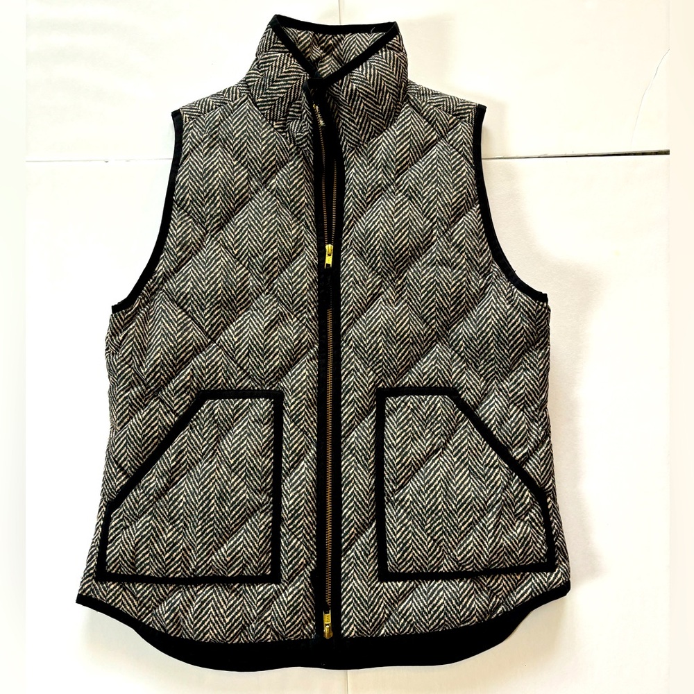 J Crew Quilted Puffer Vest Womens Small Herringbone with pockets in black Down